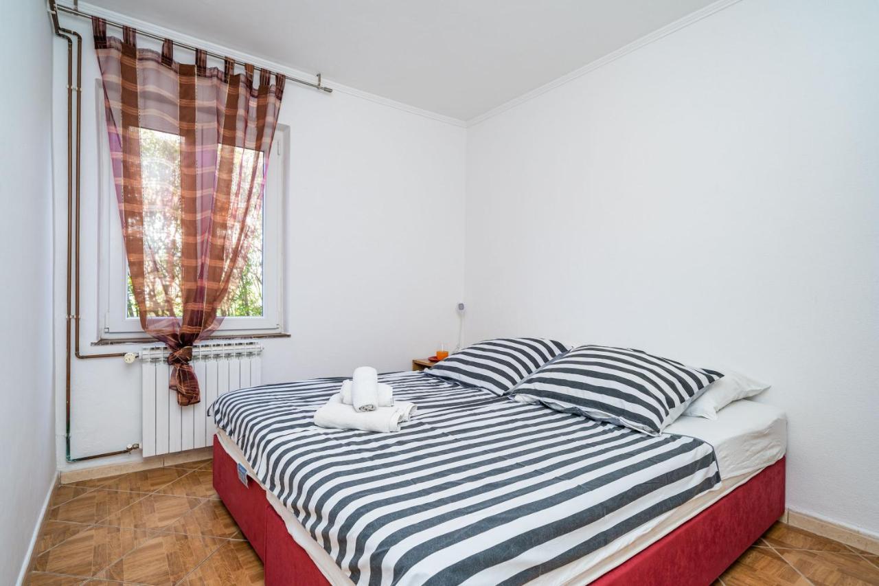 Apartmani Niki Zvekovica 察夫塔特 外观 照片
