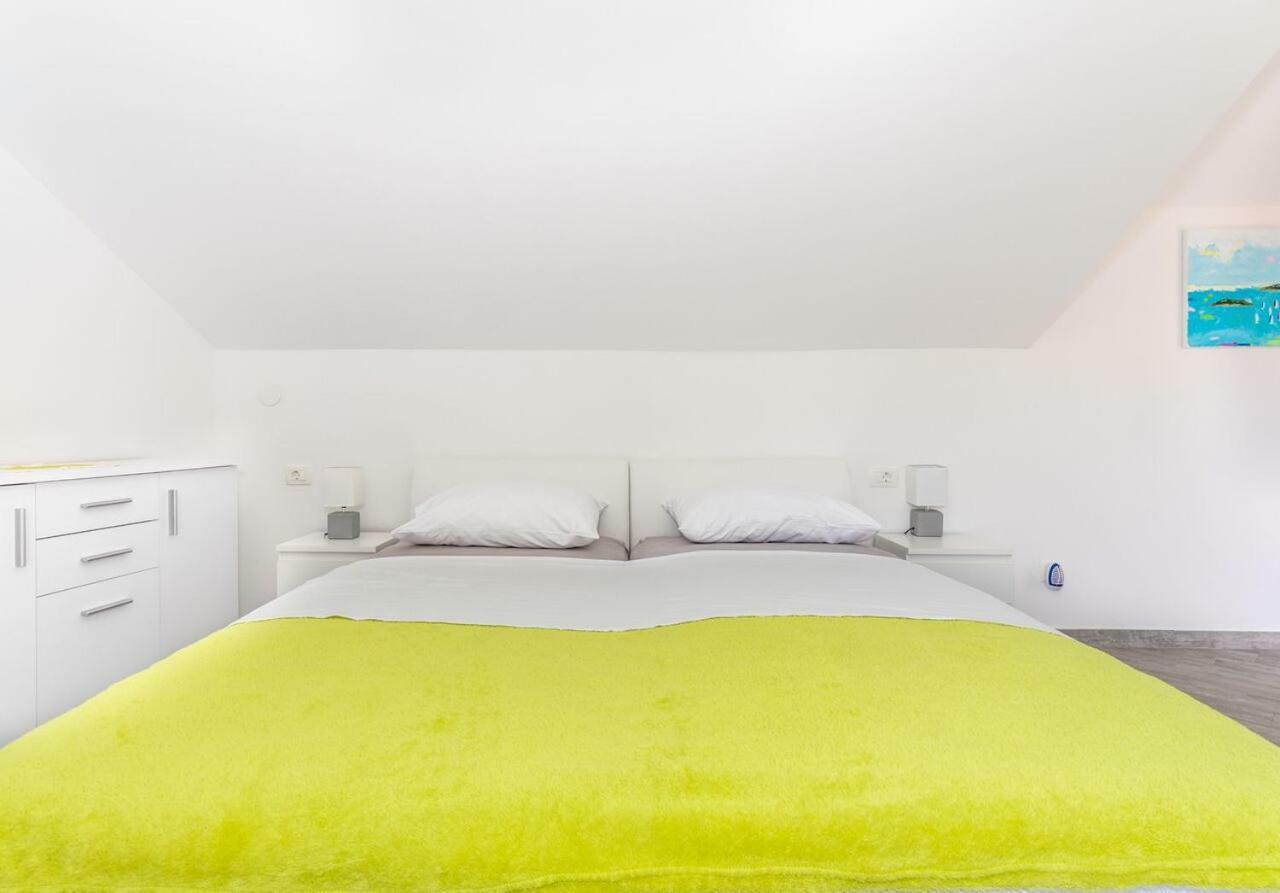 Apartmani Niki Zvekovica 察夫塔特 外观 照片
